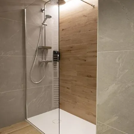 아파트호텔 Yugogo Pellico 8 Centro 트렌토