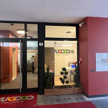 Yugogo Pellico 8 Centro 4*