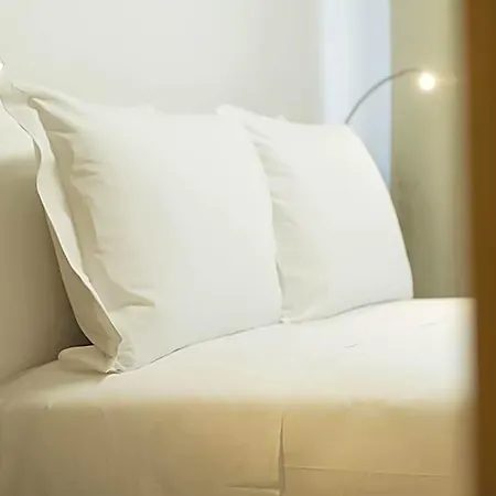 Yugogo Pellico 8 Centro 4*