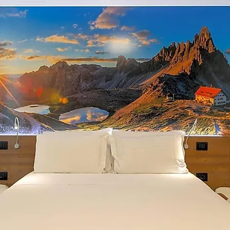 Yugogo Pellico 8 Centro Aparthotel Trento