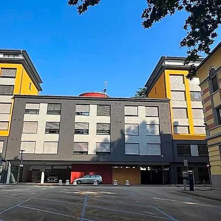 Yugogo Pellico 8 Centro 4* 特伦托