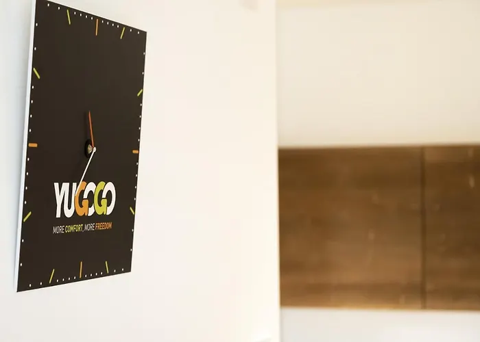 Yugogo Pellico 8 Centro 4*