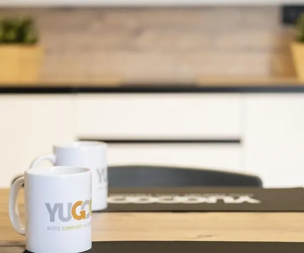 Yugogo Pellico 8 Centro Hotel apartamentowy Trydent